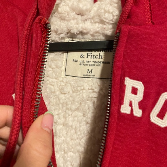 Full zip hoodie A&F - Medium - Picture 2 of 2